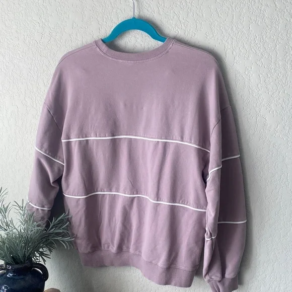 Women's Nursing Movemama Dusty Lavender Crewneck Sweater with White Trim - Picture 5 of 6